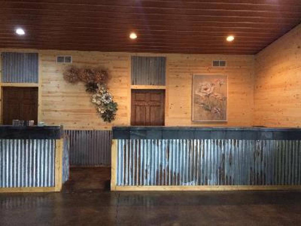 Big Horse Inn And Suites Lewistown Εξωτερικό φωτογραφία